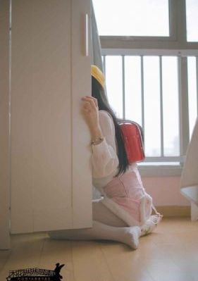 亚洲V无码XXX麻豆艾秋_超清手机在线看