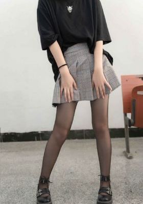 中文字幕一人妻厨房被公_青苹果乐园免费高清观看