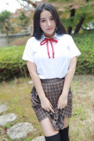 道袍下的双乳肥臀小说_720高清视频播放