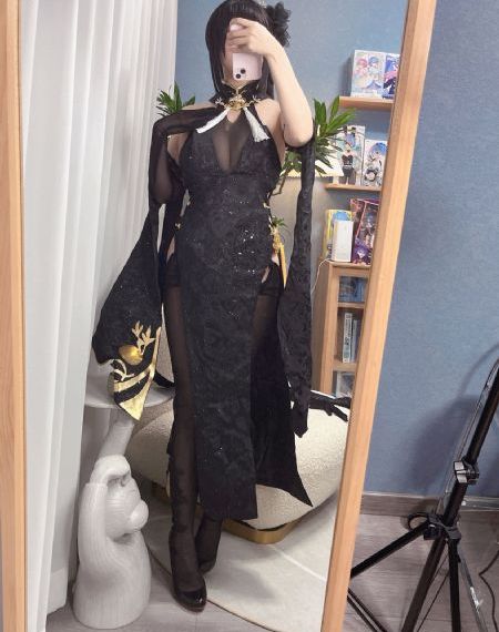 在厨房被从后面挺入_HDHD在线观看