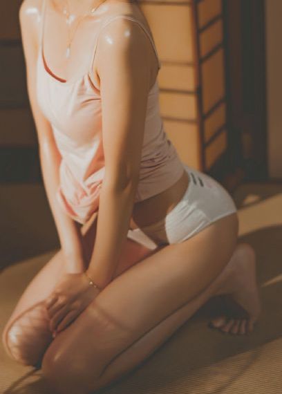 亚洲成v人无码综合在线_BD国语高清迅雷在线观看