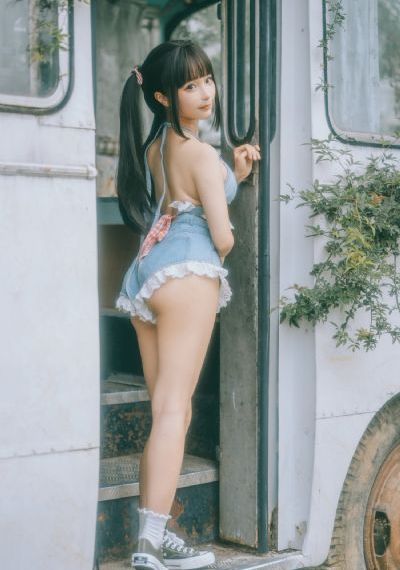 乳色吐息在线免费看_剧情片在线观看电视
