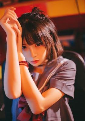 黃色亂倫亲伦avhd_1080免费观看视频